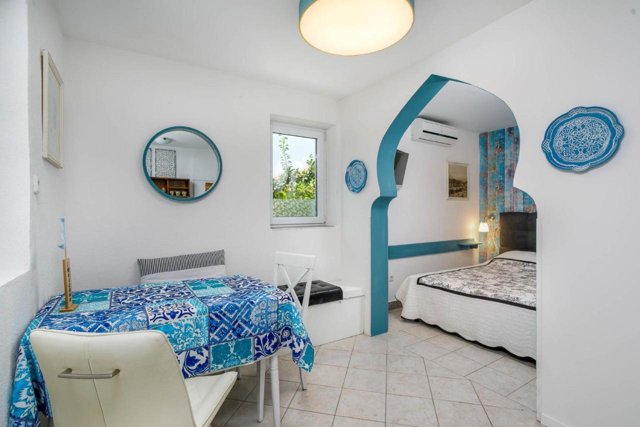 Apartments Villa Anna Baska  Exterior photo